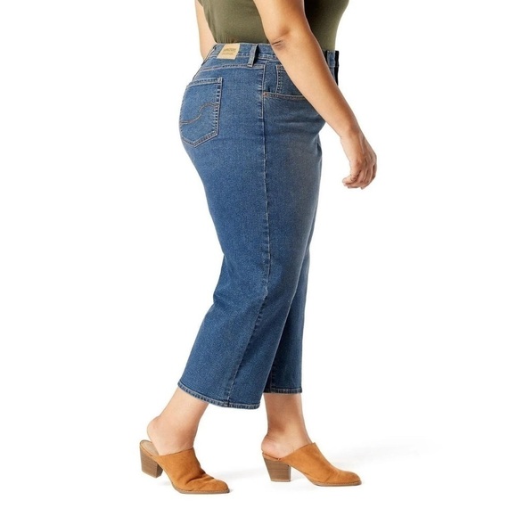 Levi’s Cropped Heritage Plus Size Blue Jeans. Straight Loose Fit. 28W - Picture 3 of 14